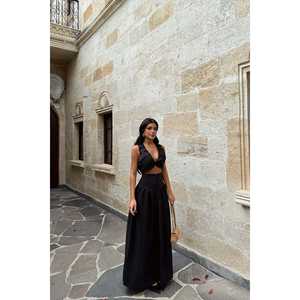 Conjunto de Traje de Chaleco con Botones Negros para Mujer - Product Image 1