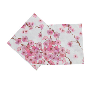 Chine <span class=keywords><strong>Serviettes</strong></span> <span class=keywords><strong>en</strong></span> <span class=keywords><strong>papier</strong></span> de restaurant blanc <span class=keywords><strong>en</strong></span> pâte vierge personnalisées <span class=keywords><strong>en</strong></span> gros <span class=keywords><strong>Jolies</strong></span> décorées imprimées 2 plis Style de sac Fabricants - Product Image 1