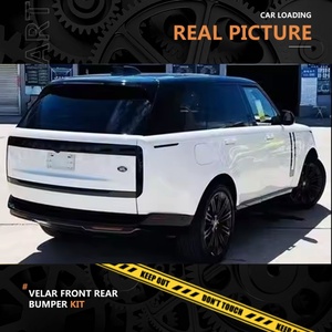Kit de Actualización Parachoques Negro Brillante con Labio Delantero de Alta Configuración y Salida de Aire en el Guardabarros, Nuevo Estado para LR Range Rover 2024 - Product Image 4