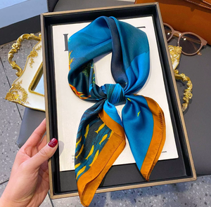 <span class=keywords><strong>Foulard</strong></span> carré en <span class=keywords><strong>soie</strong></span> et rayonne de 70 cm pour <span class=keywords><strong>femme</strong></span>, style japonais/coréen, rayé, élégant, en crêpe satiné imprimé, pour hôtesse de l'air - Product Image 6