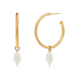 2025 haute qualité exquise mode bohème bijoux de luxe 18K plaqué or laiton perle d'eau douce grandes boucles d'oreilles - Product Image 1