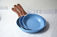 Ensemble d'ustensiles de cuisine variés à revêtement antiadhésif durable Cuisine domestique en aluminium à revêtement antiadhésif en granit populaire ustensiles de cuisine forgés pour le camping