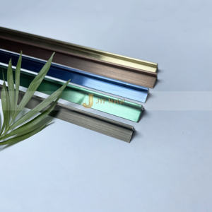 Moldura en Forma de T de Acero Inoxidable Moderno Premium EX284 con Garantía de Más de 5 Años para Proyectos de Diseño de Interiores Arquitectónicos - Product Image 3