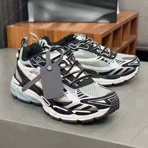 Chaussures de course basses en cuir respirant pour hommes, baskets décontractées de sport et de tennis pour femmes, confortables, souples, en maille, de sécurité, style Vogue Designer - Product Image 2