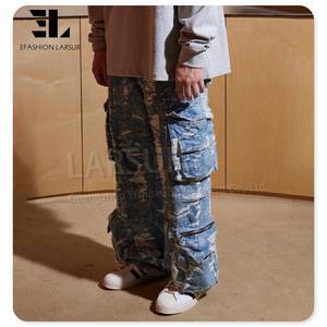LARSUR Jeans cargo droits en denim personnalisés délavés en usine Jeans jacquard déchiquetés pour hommes Pantalon cargo en <span class=keywords><strong>tapisserie</strong></span> - Product Image 3
