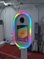 Photomaton Lumabooth pour iPad Air 12,9 pouces et 13 pouces, avec miroir, flash et imprimante, idéal pour événements et mariages