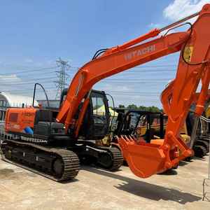 Mini-excavatrice sur chenilles d'occasion Hitachi ZAXIS 130 du Japon, mini-pelleuse d'occasion ZX 130 de 13 tonnes à vendre - Product Image 1