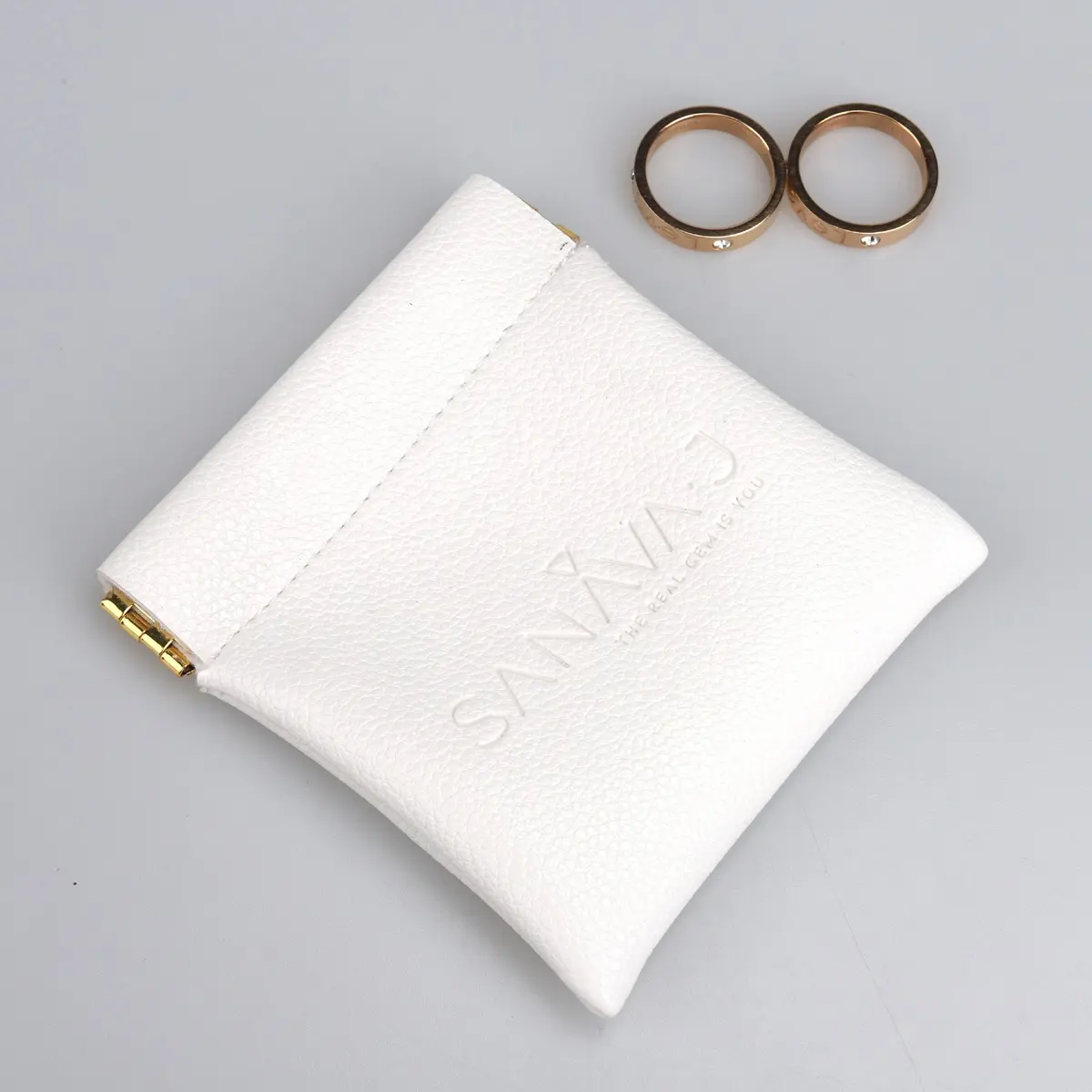 Пользовательский тисненый логотип закрывающий магнит ПУ Кожаный Подарочный мешочек для часов маленькая упаковка ювелирные изделия кожаный мешок для часов