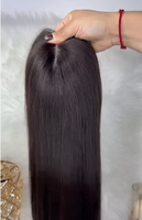 2026 Meilleures ventes : Topper en cheveux humains vierges 100% naturels noirs avec base en soie, ligne de cheveux naturelle, nœuds invisibles de haute qualité