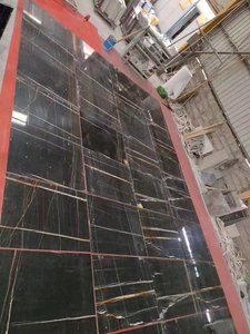 Sahara Noir Lauren, marbre noir de haute qualité, pierre naturelle, veines dorées, imperméable, écologique, grande dalle, salle de bain, villa - Product Image 5