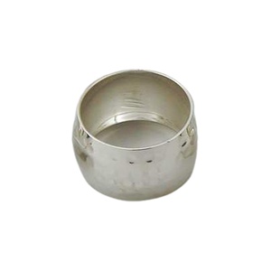 Rond de serviette en laiton fini argenté Anneau de porte-serviettes en métal décoratif de table Design minimaliste Articles de réglage de table de vente chaude - Product Image 1