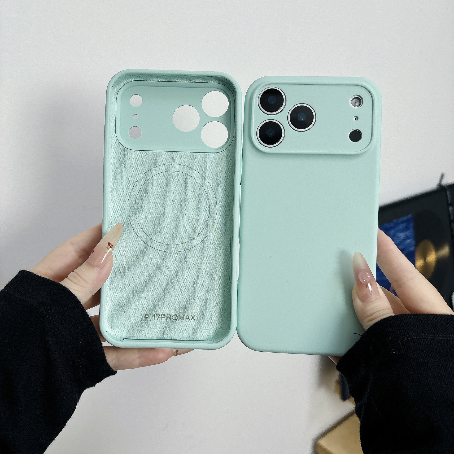 Cyan