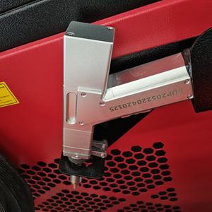 <span class=keywords><strong>เครื่อง</strong></span><span class=keywords><strong>เชื่อม</strong></span><span class=keywords><strong>เลเซอร์</strong></span>แบบใช้มือถือ<span class=keywords><strong>อเนกประสงค์</strong></span>สแตนเลส1000W 2000W 3000W - Product Image 5