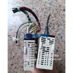 HCFA / HCA2C-8X8YT-D, HCA8C-8EX8EYR X4 / SET PLC, Scratch H, Usado - Product Image 4
