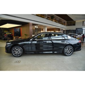 <span class=keywords><strong>BMW</strong></span> i5 EV Sedan 2026, 602 km di autonomia, Edizione Base, 5 Posti, Trazione Posteriore, Berlina Full-Size, Auto Usata - Product Image 3