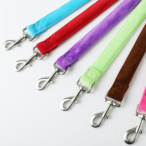 Correa de perro de terciopelo con logotipo impreso personalizado personalizable con etiquetado privado - Product Image 4