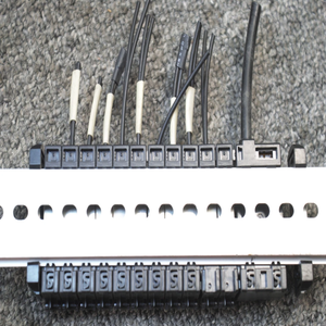 Amplificador de Fibra Óptica FS-MO Original, Nuevo, Sensores Ópticos de Alto Rendimiento - Product Image 1