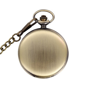 Vente en gros <span class=keywords><strong>Montre</strong></span> à quartz <span class=keywords><strong>vintage</strong></span> classique pour hommes, <span class=keywords><strong>montre</strong></span> de poche personnalisée au laser avec logo en acier inoxydable à la mode, 47mm - Product Image 4