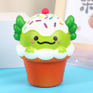 Juguete Antiestrés Creativo de Rebote Lento, Lindo Juguete Sensorial para Apretar con la Mano, Juguete para Aliviar el Estrés, Salamandra Axolotl - Product Image 3