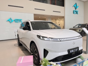 ตงเฟิง ยี่ไป 008 2026 EREV SUV, รถ SUV 5 ที่นั่งกว้างขวาง, รถสำหรับเดินทางราคาประหยัด - Product Image 3