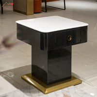 Mesa Auxiliar Moderna de Lujo Italiana con Espejo, Cajón de Almacenamiento, Acabado en Laca Piano de Alto Brillo, Mesa Auxiliar de Alta Calidad para Sala de Estar