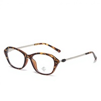 Lunettes de soleil œil-de-chat vintage à motif pièce de monnaie, protection UV400, verres unis, inspirées d'Instagram