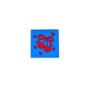 Patch en caoutchouc PVC souple personnalisé en forme de cerise, étiquette décorative 3D pour vêtements et sacs d'enfants - Product Image 3