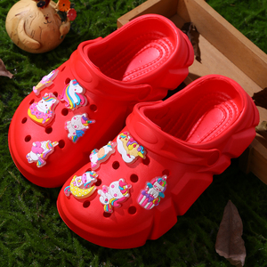 Unisex New Summer Garden EVA Clogs Jungen Mädchen Sneaker Flache Strands andalen Leichte Wassers chuhe für Kinder Bedrucktes Design Lässig - Product Image 6