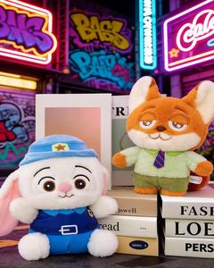 Игрушка для снятия стресса: Плюшевая игрушка Зоопарк 2 (Ник Уайлд, Фокс, Джуди Кролик), милая, 23 см, оптом для автоматов с игрушками - Product Image 1