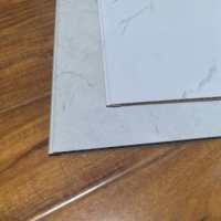 Paneles de Techo Duraderos, Resistentes a los Rayos UV, de PVC WPC, Impermeables, Ignífugos, Fáciles de Limpiar, No Tóxicos, Tamaños Personalizables, para Cocina, Baño, Hotel
