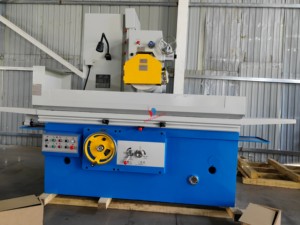 <span class=keywords><strong>Rectificadora</strong></span> de superficie hidráulica CNC <span class=keywords><strong>Precision</strong></span> M7140 con alimentación automática con componentes clave Motor Gear PLC - Product Image 3
