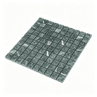 Lembaran Jaring Ubin Mosaik Persegi Marmer Hijau Tua 295x295mm Tebal 10mm Untuk Dekorasi Dinding dan Lantai Interior Kamar Mandi Dapur