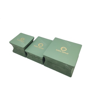 Boîte à bijoux mode Shero en cuir PU vert emballage personnalisé de luxe pour bijoux en velours boîte à bagues boîte cadeau pour bijoux avec logo - Product Image 4