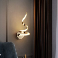 Nouveau Design Applique Murale Créative Moderne pour Décoration Intérieure Vente en Gros Usine Lampe Murale LED Dimmable
