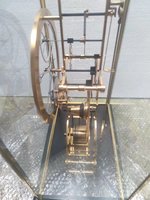 Horloge squelette à pendule avec cadran lunaire en porcelaine astro antique, grand cadran, dorée à l'or 24 carats, avec chaîne fusee et base standard