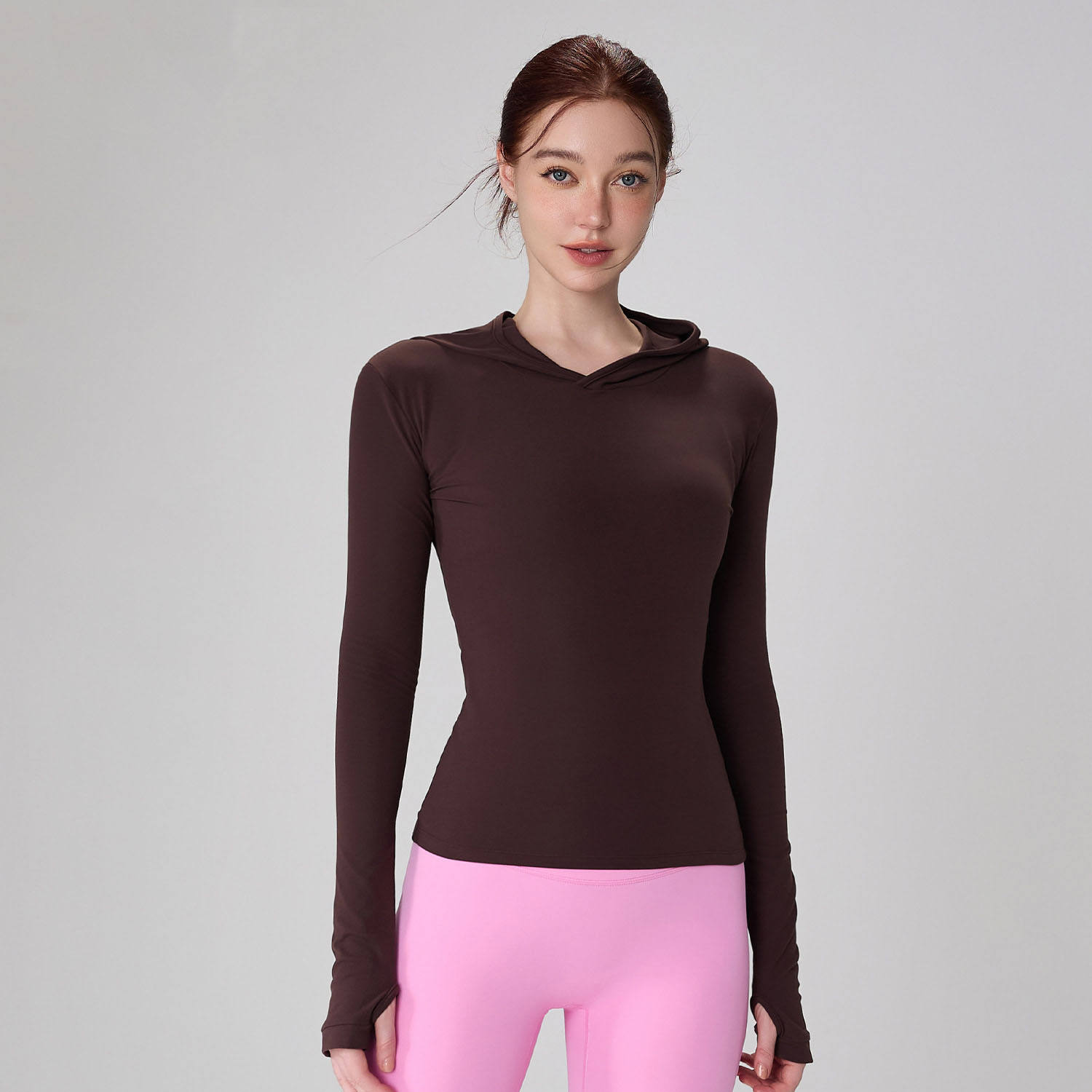 กาแฟสีน้ำตาลกลั่น