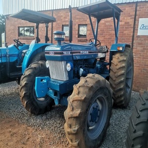 Tracteur agricole Ford 7610 4x4 fiable, moteur 42 CV, transmission par engrenages, pompe, moteur, haute productivité, performances robustes - Product Image 5