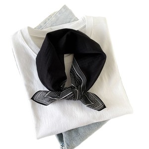 Écharpe carrée petite taille pour <span class=keywords><strong>femme</strong></span> en coton-lin et <span class=keywords><strong>soie</strong></span> <span class=keywords><strong>de</strong></span> mûrier, style minimaliste été, noir et blanc, bandeau en <span class=keywords><strong>soie</strong></span> véritable - Product Image 4
