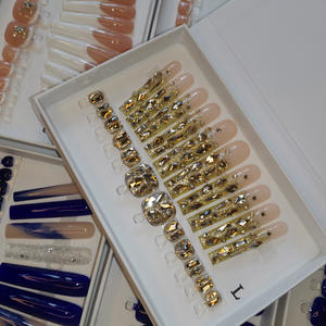 Nuevas Uñas Acrílicas Hechas a Mano MISS U NAILS, Tipo Ataúd/Almendra, Tamaños S/M/<span class=keywords><strong>L</strong></span>, Cajas con Logotipo Personalizado, Diseño Grueso - Product Image 1