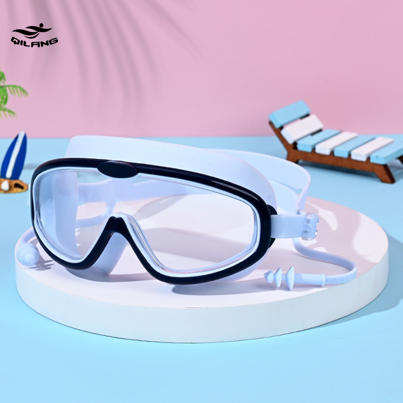 สีดำและสีน้ำเงินมาการอง (สีกรอบ) ในถุง PE