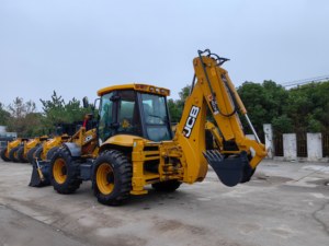 Nueva Retroexcavadora JCB 4CX en Venta, Alta Capacidad de Excavación y Elevación, Cabina Confortable, Máquina Integrada Versátil para Uso Municipal - Product Image 1