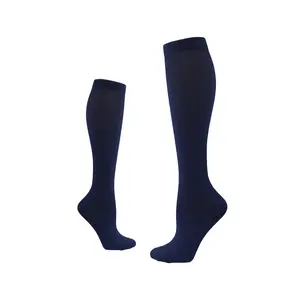 Vente en gros de chaussettes de compression de haute qualité bon marché Offre Spéciale hommes femmes confortables infirmière