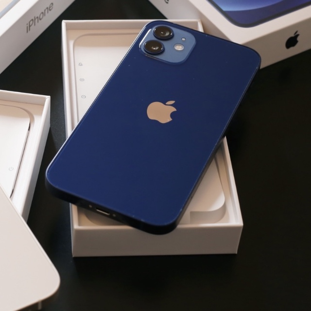 Wholesale Smartphone High Quality Unlocked Used Mobile Phones iPhone 12 256g Original 5G Smartphone Global Version