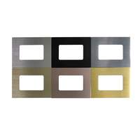Pièces en aluminium personnalisées applique murale couvercle d'interrupteur plat plaque murale sans vis