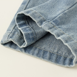 เสื้อผ้าเด็กสำหรับฤดูใบไม้ผลิและฤดูใบไม้ร่วงกางเกงยีนส์ขากว้างปักลายอเนกประสงค์สวมใส่สบายน่ารักสำหรับเด็กผู้หญิง - Product Image 4