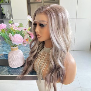 Peluca Sintética Ajustable de Fibra 100% Ondulada 13x4 con Encaje Frontal - Resistente a Altas Temperaturas - ¡Gran Venta a Precio Económico! - Product Image 2