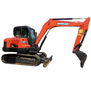 Original Japan Mini Shanghai Excavator Doosan DX60-9c Excavator 95% New Low Price High Quality Selling Doosan DX-60 Doosan 60 - Product Image 1