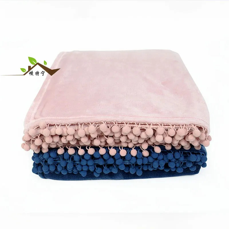 Factory Custom OEM solid Plaid Pattern Printed Soft Warm flannel with tassel