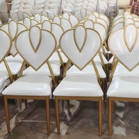 Chaises de salle à manger empilables en fer pour hôtels, modernes et luxueuses, blanches, pour mariages, événements, hôpitaux, parcs, maisons, bureaux, durables