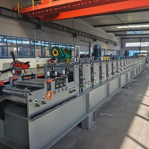 Macchina per la Formatura di Rulli di Supporto Fotovoltaico con Taglio a Servo Guidato - Product Image 4